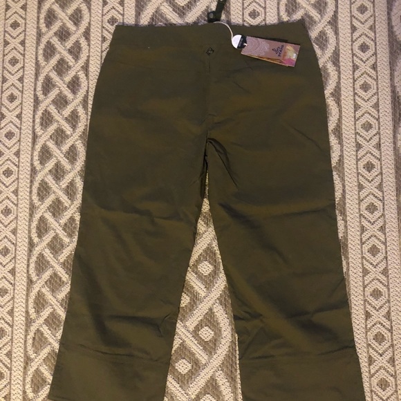 Pants - Picture 2 of 8